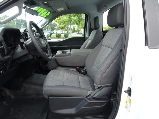 2025 Ford F-150 XL - Photo 10