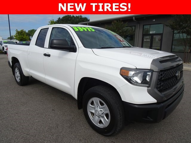 2021 Toyota Tundra SR5 Grade photo 2