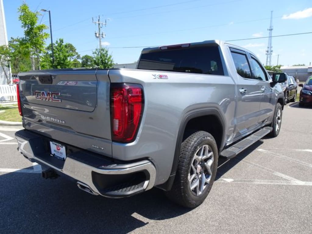 Used 2023 GMC Sierra 1500 SLT Truck Crew Cab
