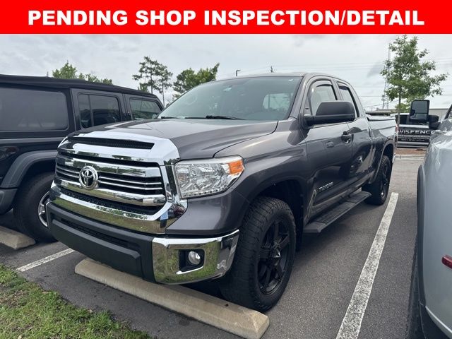 2017 Toyota Tundra SR5 4.6L Double Cab Standard Bed's photo