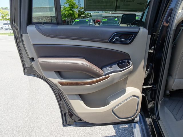 2019 Chevrolet Tahoe LT - Photo 16