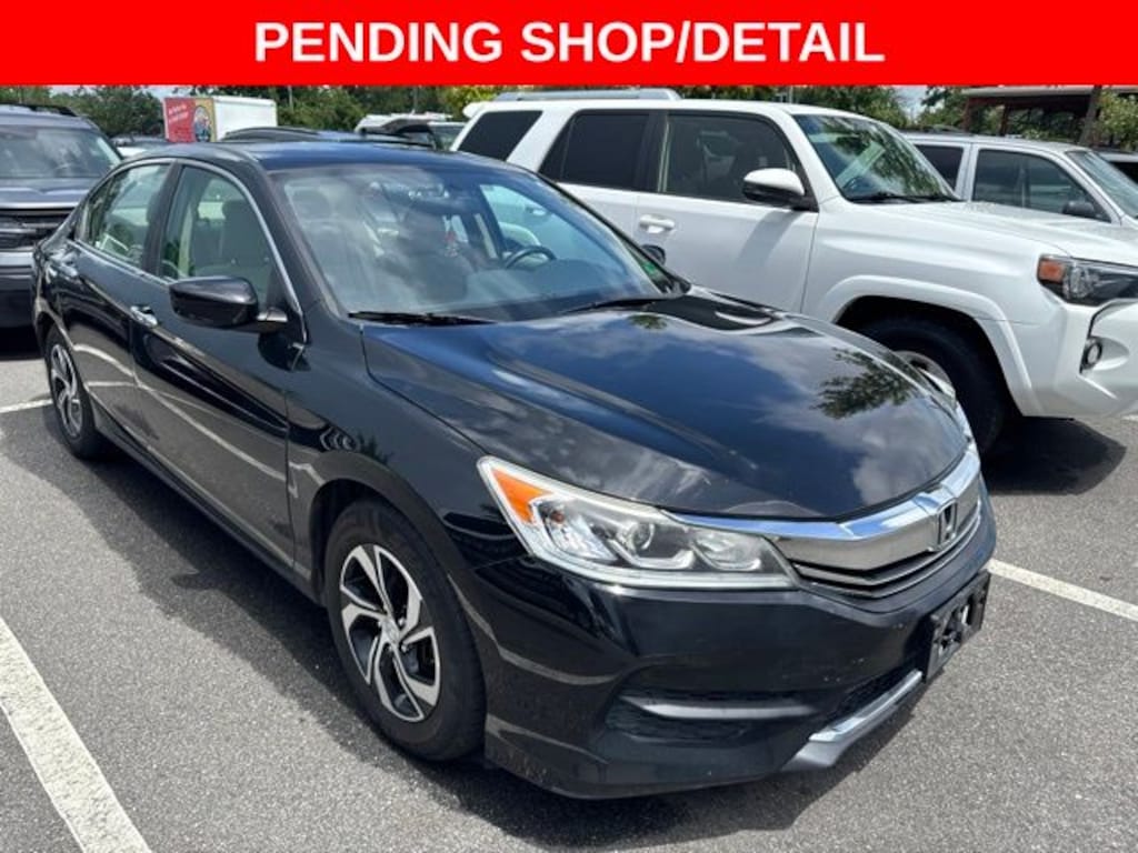 Used 2017 Honda Accord LX Sedan