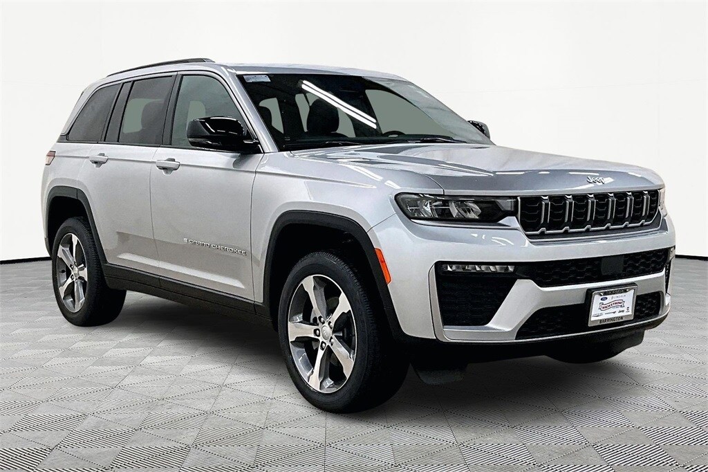 New 2026 Jeep Grand Cherokee Limited Sport Utility