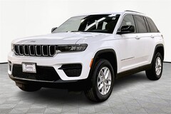 2025 Jeep Grand Cherokee Laredo Sport Utility