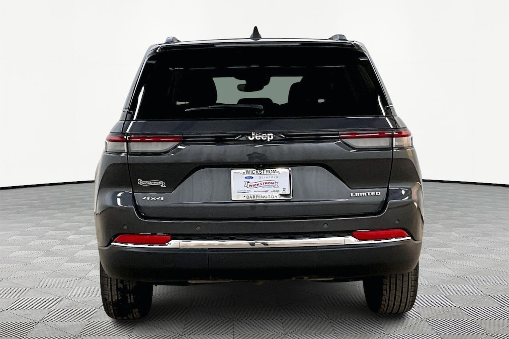 Used 2022 Jeep Grand Cherokee Limited SUV