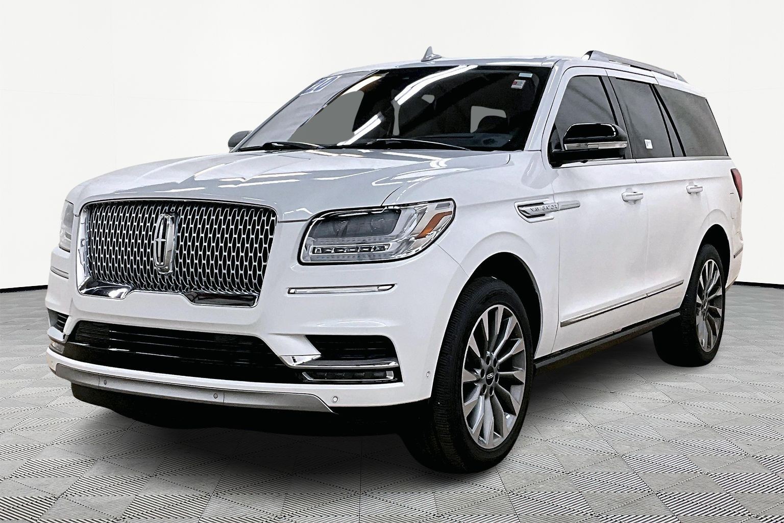 2020 Lincoln Navigator Reserve's photo