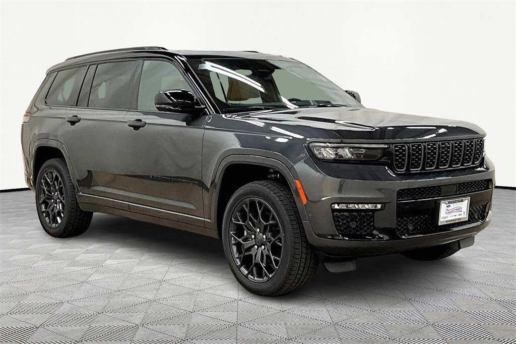 2025 Jeep Grand Cherokee L Summit Reserve photo 2