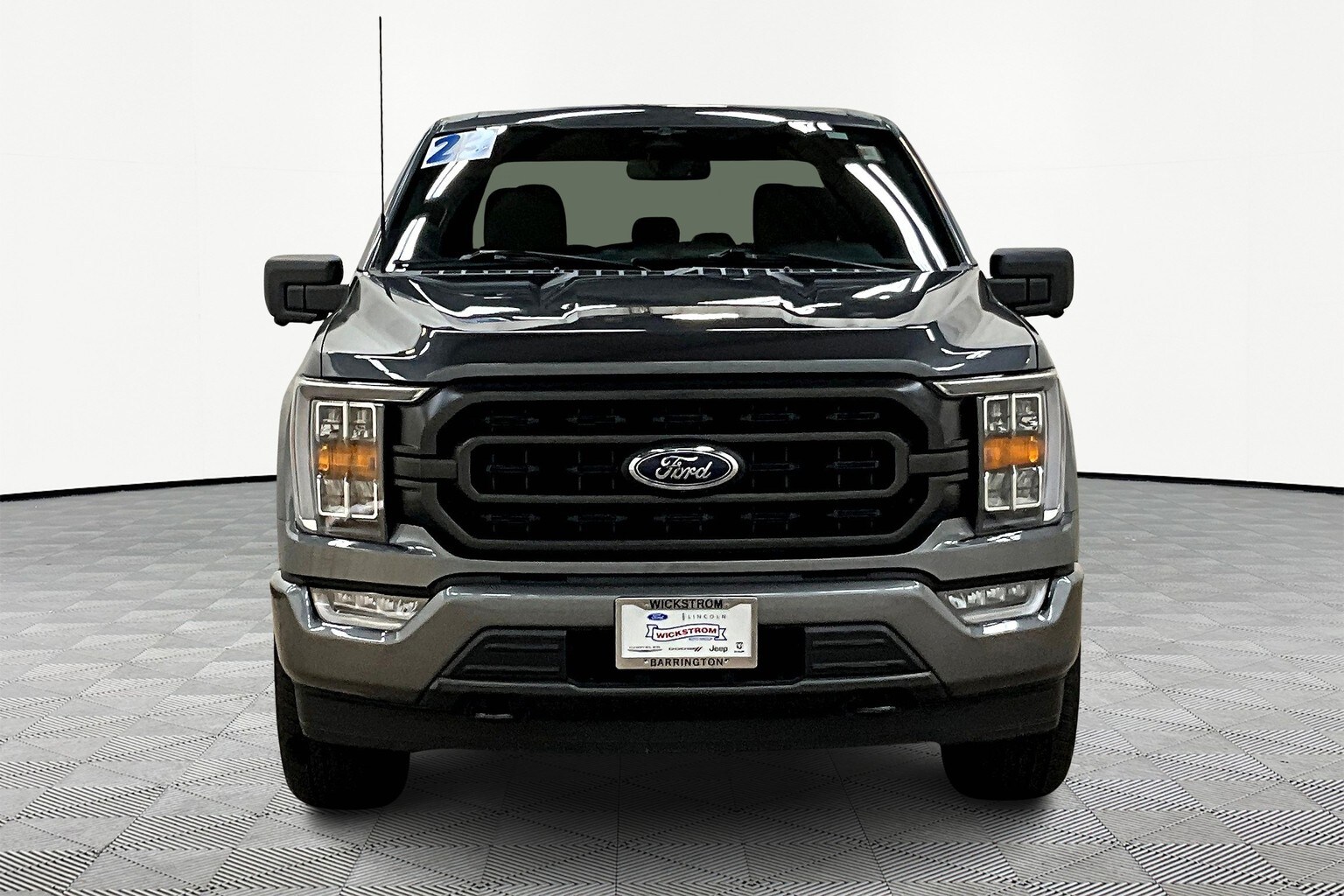 2023 Ford F-150 XLT photo 3