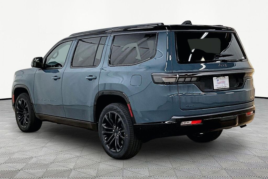 New 2026 Jeep Grand Wagoneer Summit Reserve Sport Utility