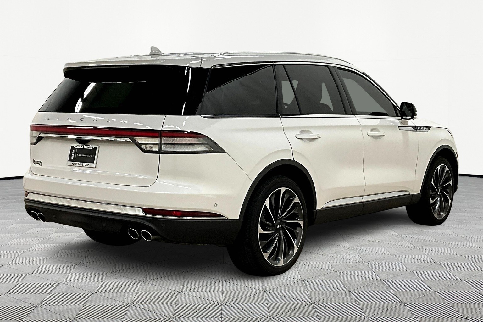 2022 Lincoln Aviator Reserve photo 2