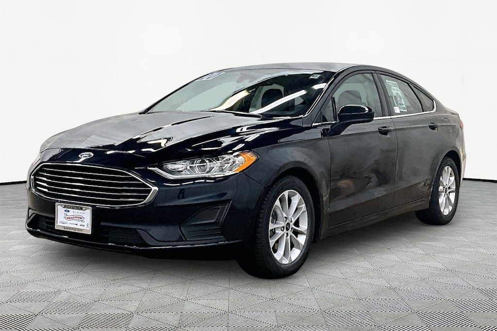 Used 2020 Ford Fusion SE Sedan