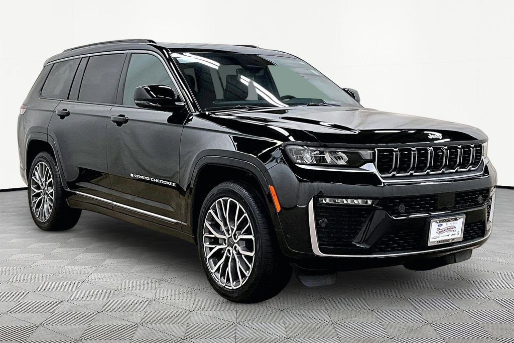 New 2026 Jeep Grand Cherokee L Summit Sport Utility