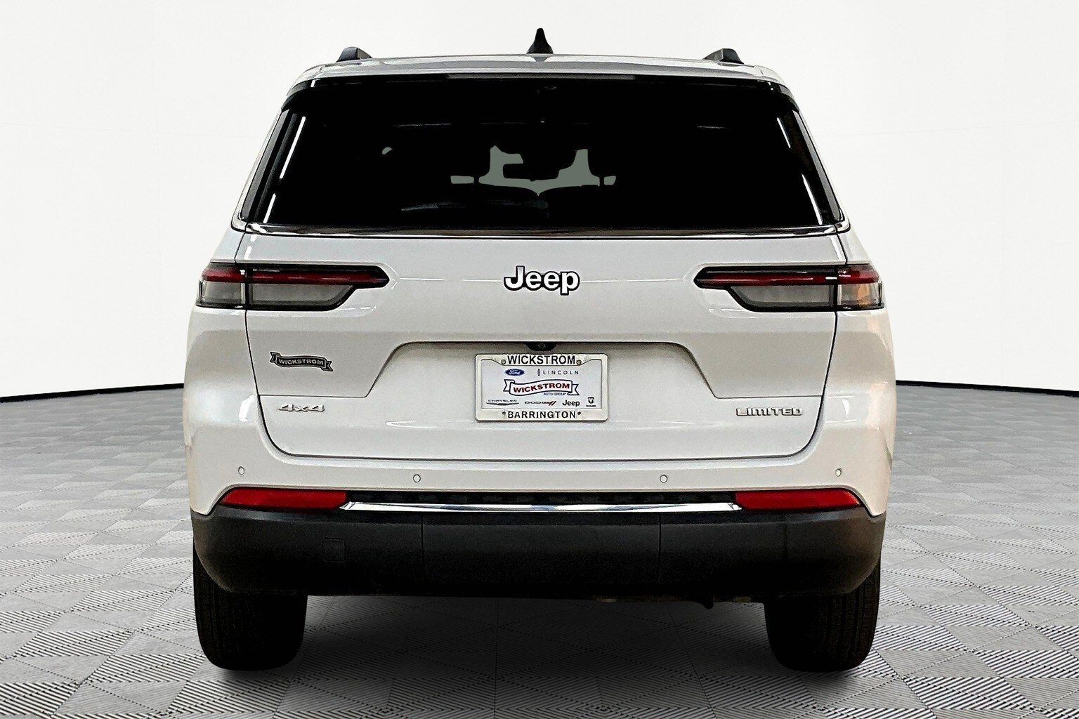 2024 Jeep Grand Cherokee Limited photo 4