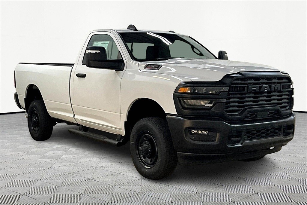 2026 Ram 2500 Tradesman photo 2