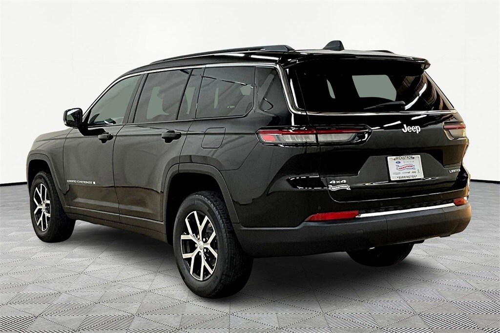 2025 Jeep Grand Cherokee Limited photo 3
