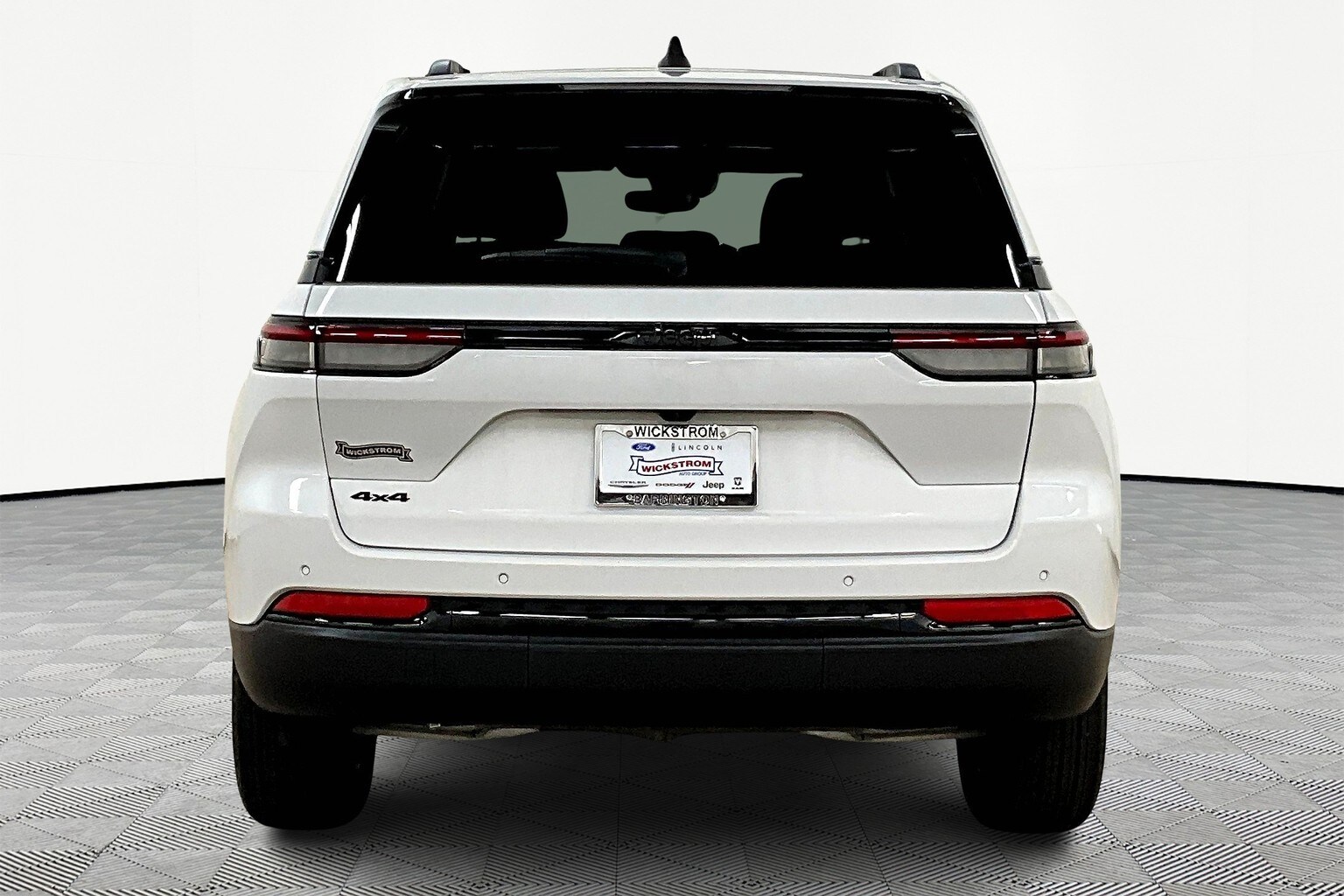 2024 Jeep Grand Cherokee Altitude X photo 3