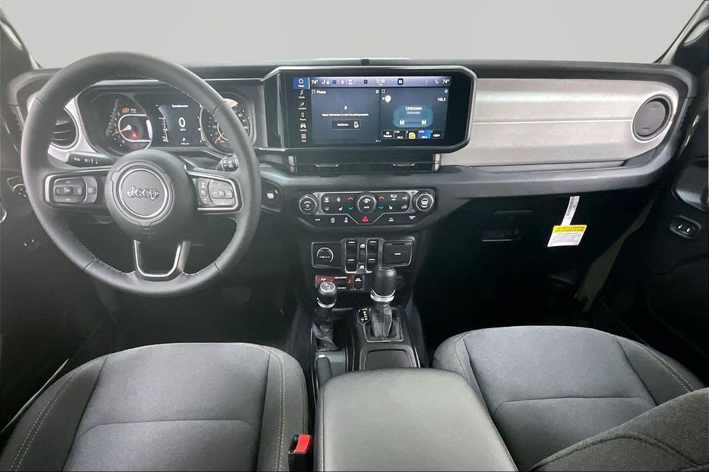 2026 Jeep Wrangler 4-Door Willys - Photo 7