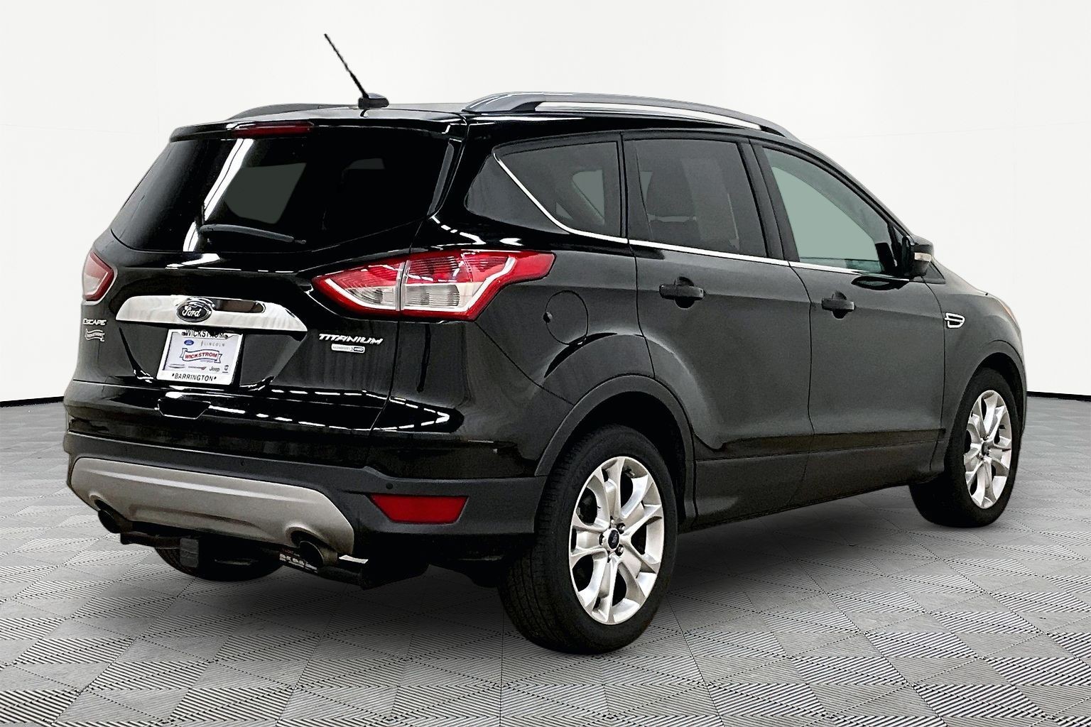 Used 2016 Ford Escape Titanium with VIN 1FMCU9J90GUB32385 for sale in Barrington, IL