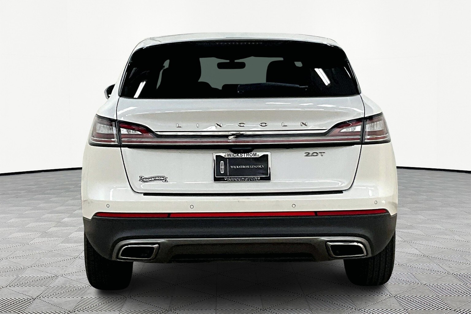 2020 Lincoln Nautilus Standard photo 4