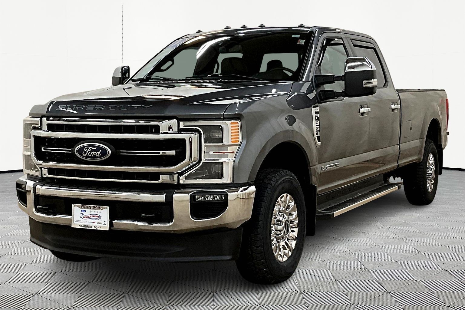2022 Ford F-350 Super Duty Lariat's photo