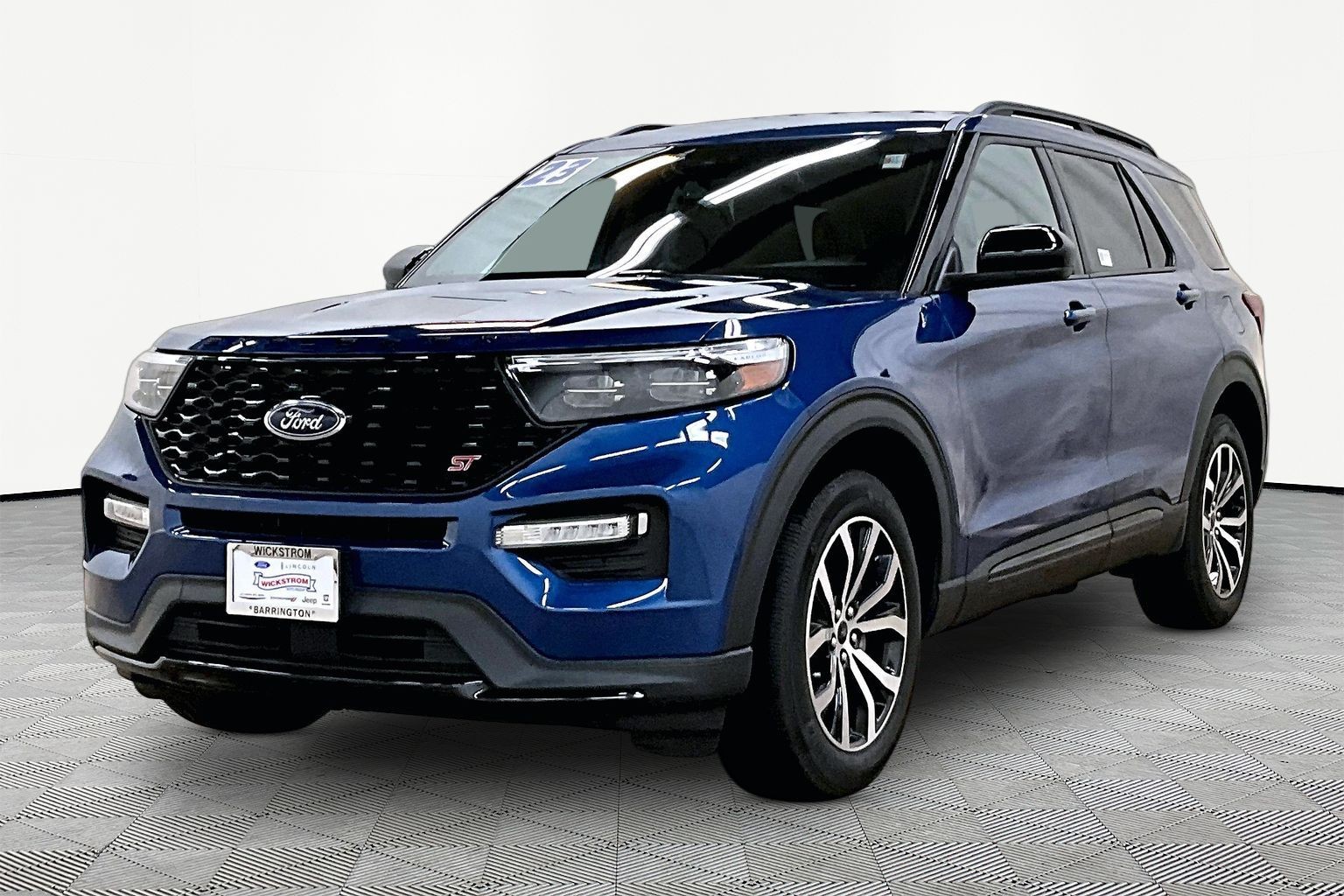 2023 Ford Explorer ST 4WD's photo