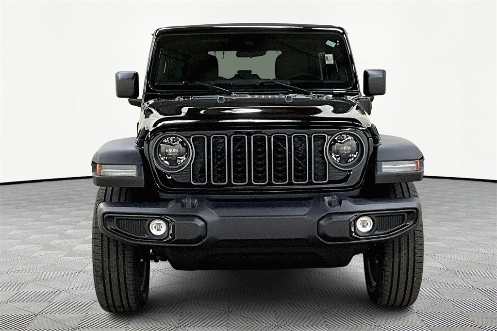 2025 Jeep Wrangler Sport S 4xe photo 4