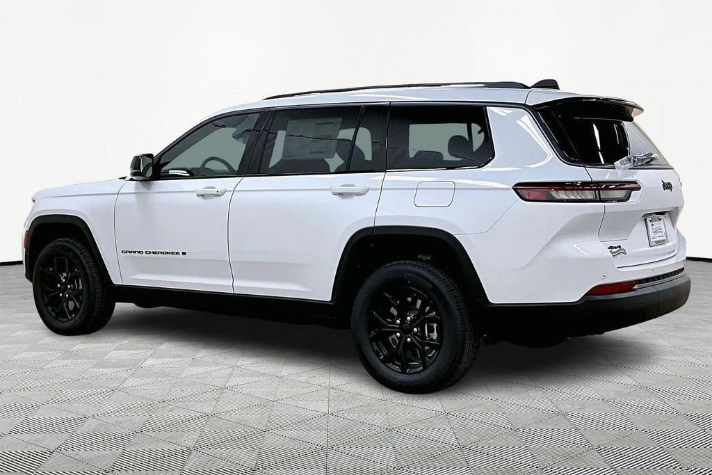 New 2026 Jeep Grand Cherokee L Laredo Sport Utility