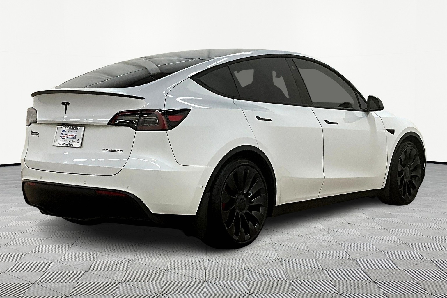Used 2022 Tesla Model Y Performance with VIN 7SAYGDEF6NF404824 for sale in Barrington, IL