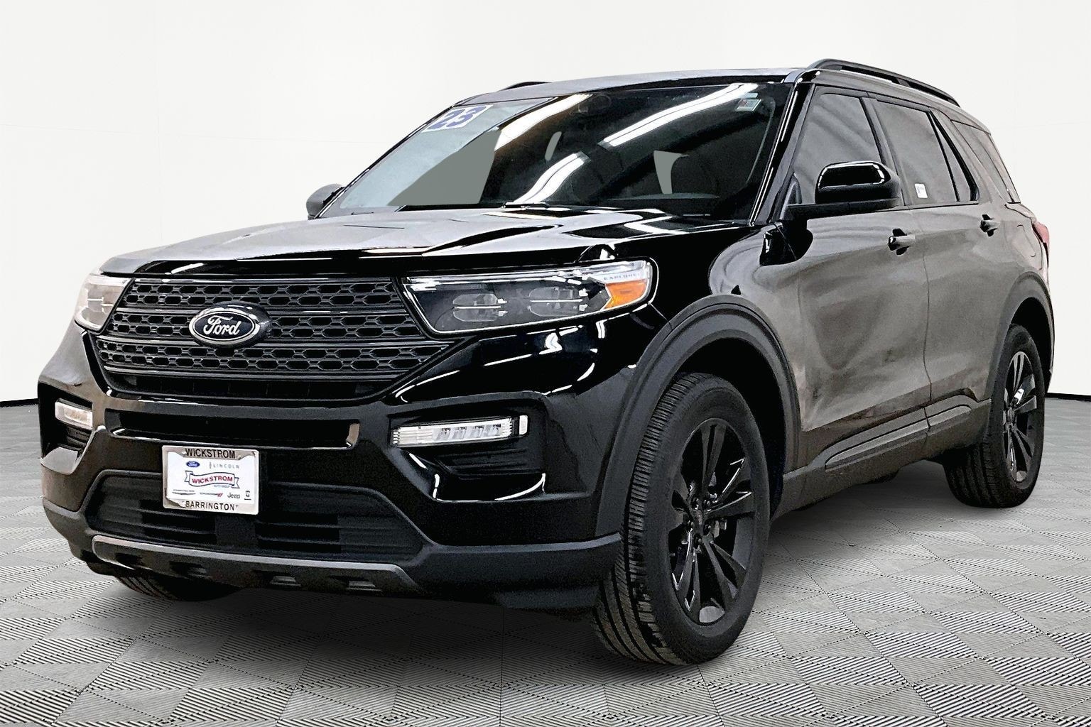 2023 Ford Explorer XLT's photo