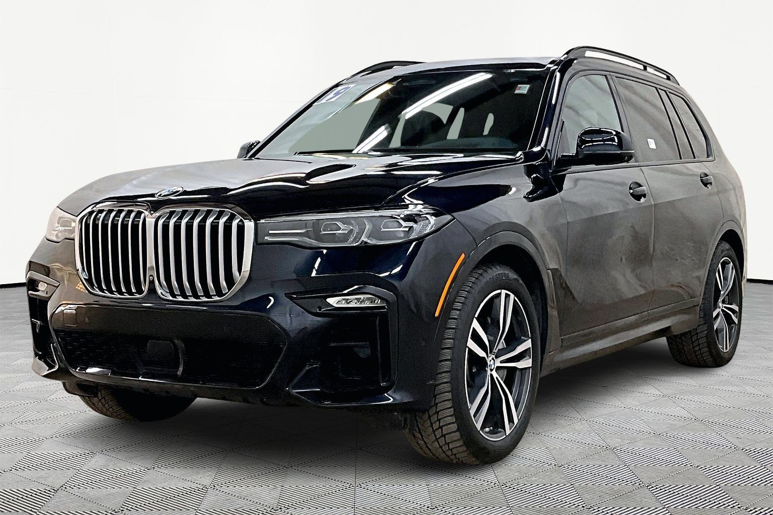 2019 BMW X7 xDrive50i's photo