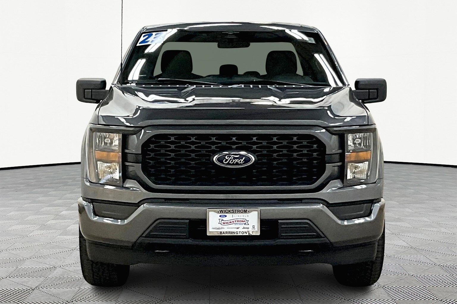2023 Ford F-150 XL photo 3