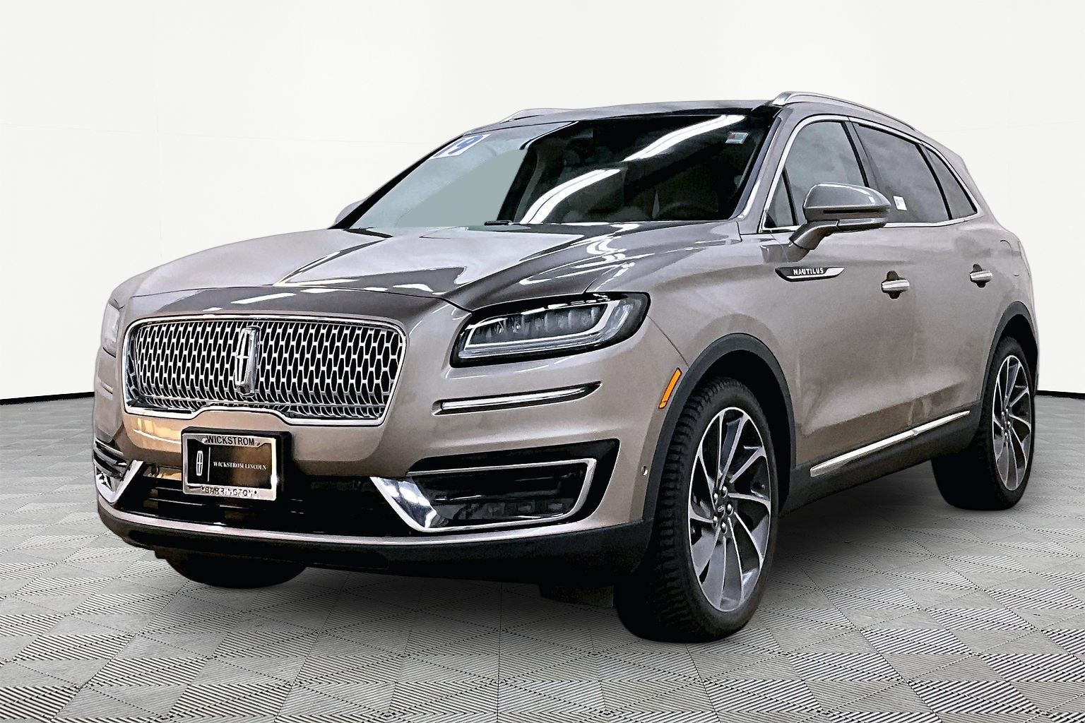 2019 Lincoln Nautilus Reserve AWD's photo
