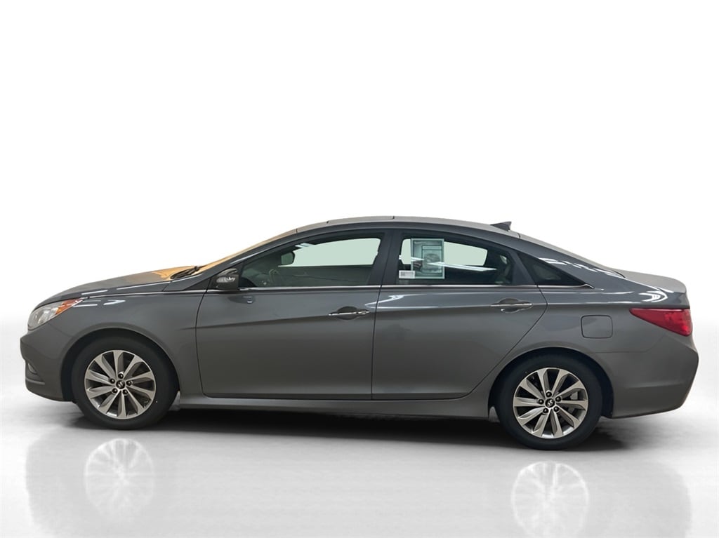 Used 2014 Hyundai Sonata Limited with VIN 5NPEC4AC0EH891916 for sale in Barrington, IL