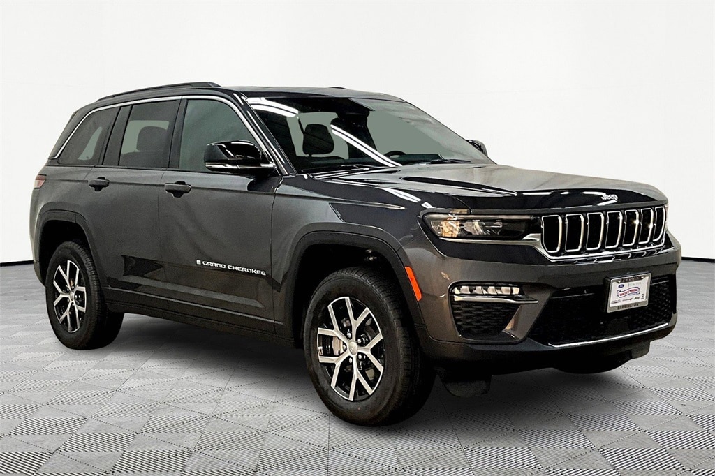 New 2025 Jeep Grand Cherokee Limited Sport Utility