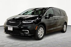 2025 Chrysler Pacifica Select Passenger Van