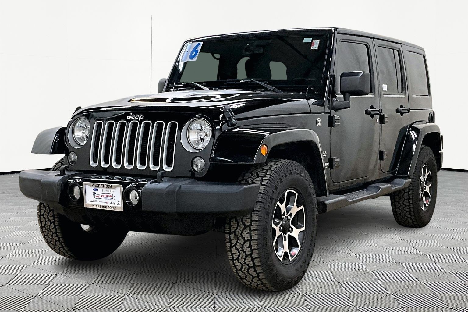 2016 Jeep Wrangler Unlimited Sahara's photo