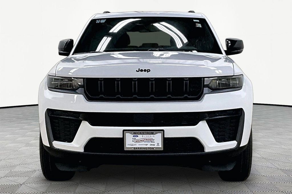 New 2027 Jeep Grand Cherokee Laredo Altitude Sport Utility