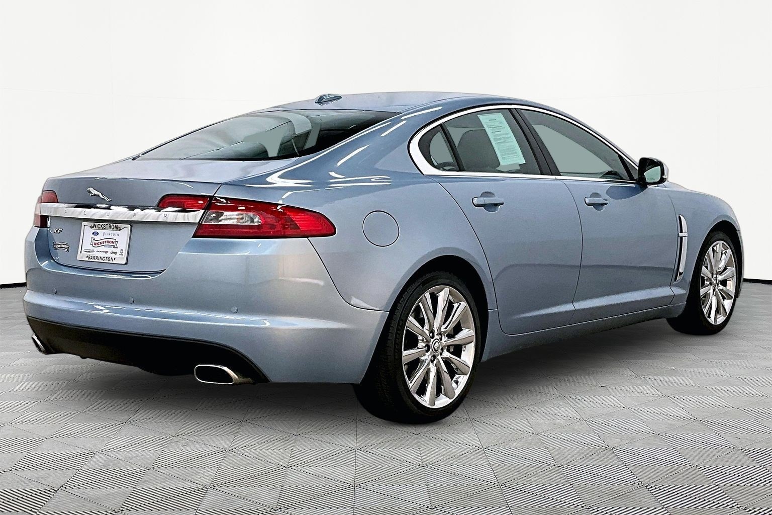 Used 2010 Jaguar XF Base with VIN SAJWA0FA0AHR69020 for sale in Barrington, IL