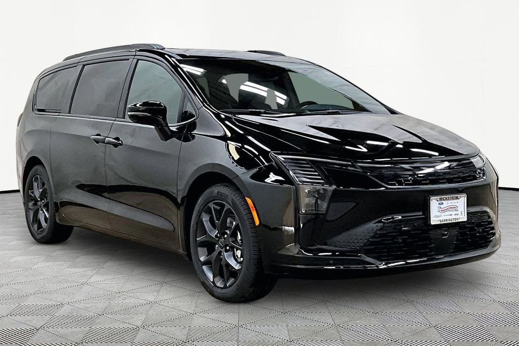 New 2027 Chrysler Pacifica Limited Passenger Van
