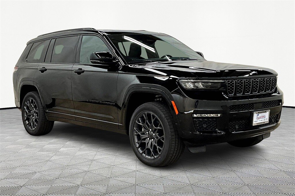 2025 Jeep Grand Cherokee L Summit Reserve photo 2