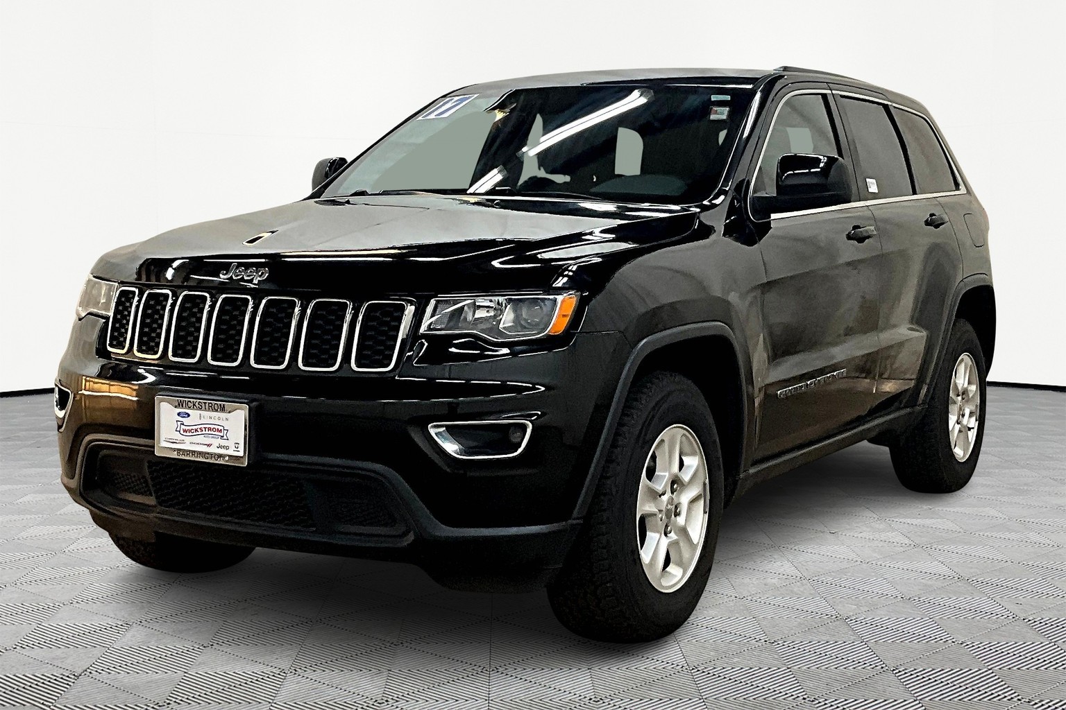 2017 Jeep Grand Cherokee Laredo