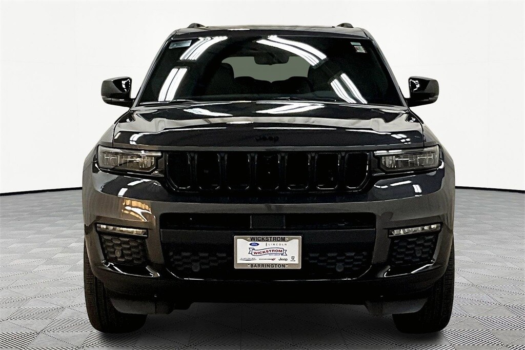 2025 Jeep Grand Cherokee Limited photo 4
