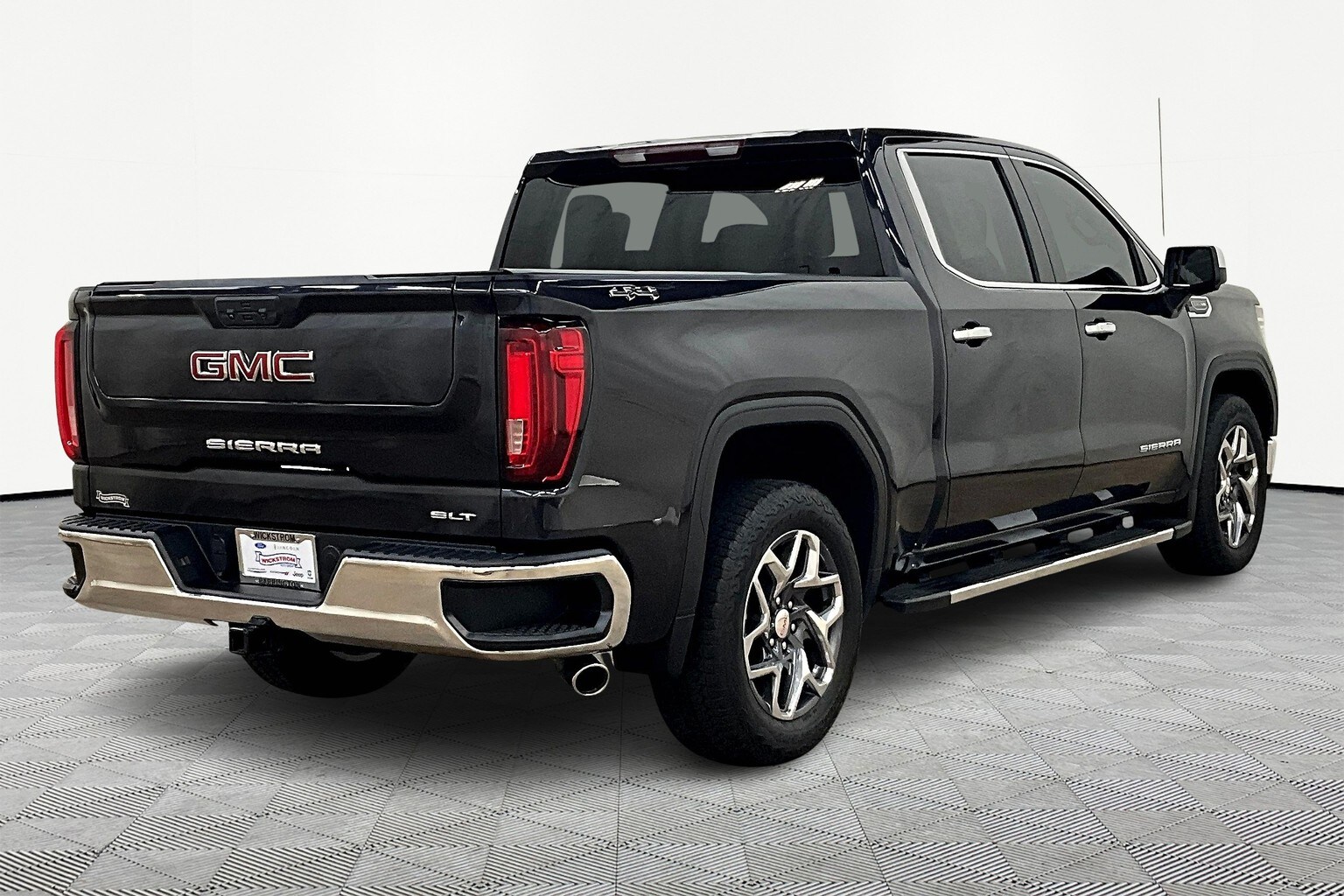 2022 Gmc Sierra 1500 SLT photo 2