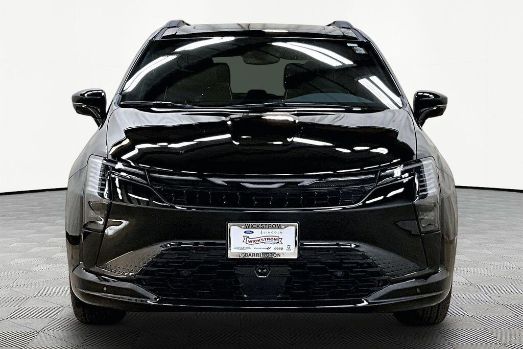 New 2027 Chrysler Pacifica Limited Passenger Van