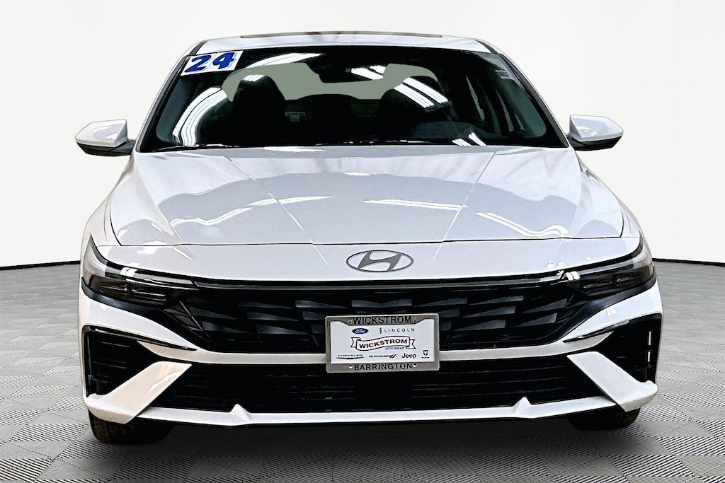 Used 2024 Hyundai Elantra SEL Sedan