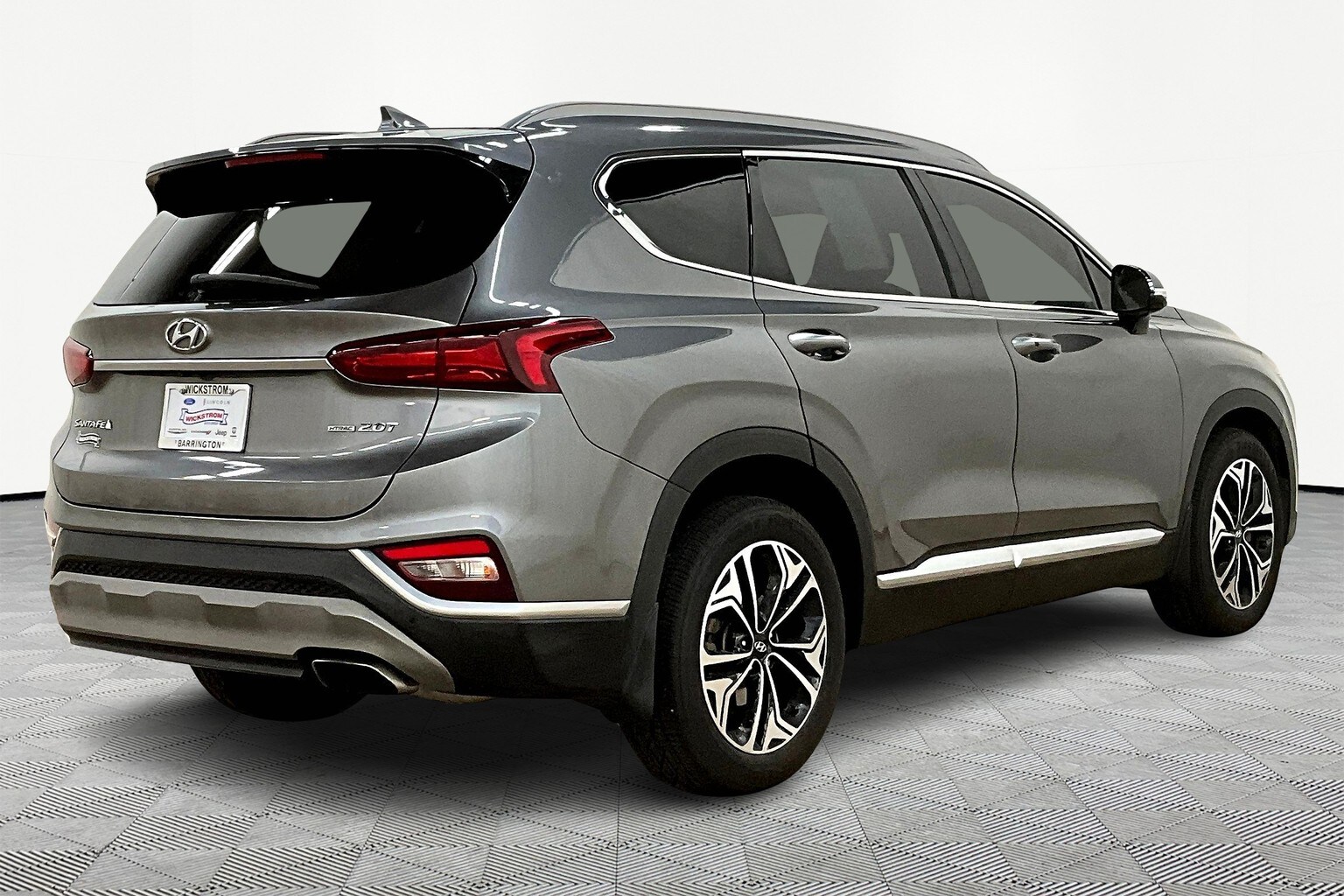 2020 Hyundai Santa Fe SEL photo 2