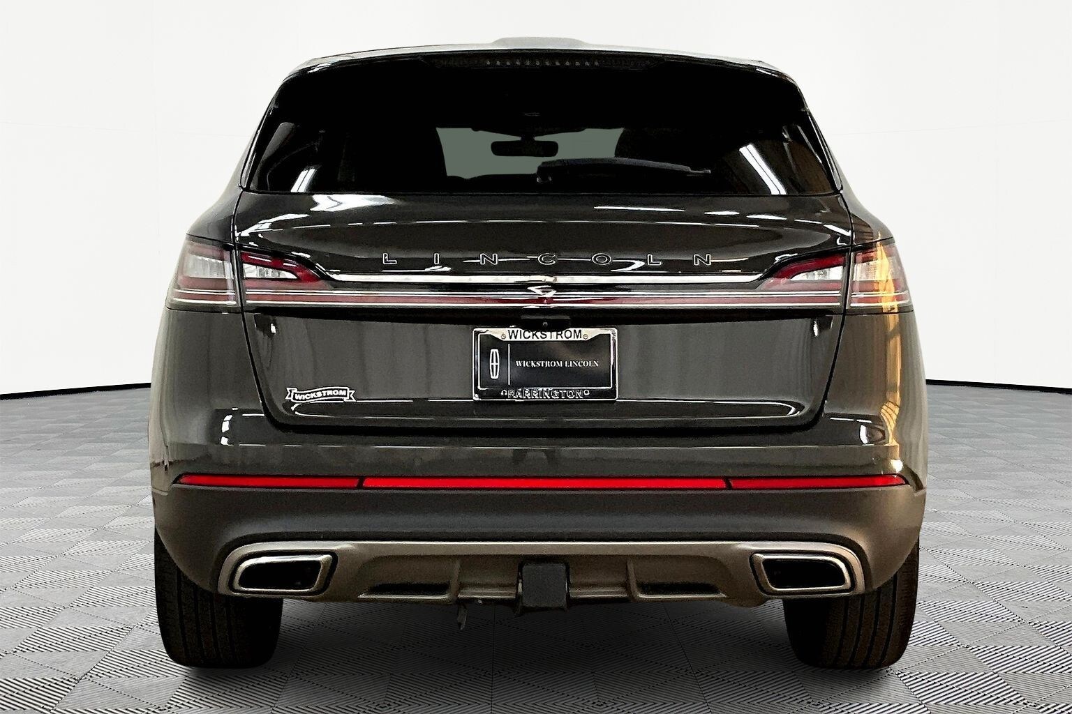 2022 Lincoln Nautilus Black Label photo 3