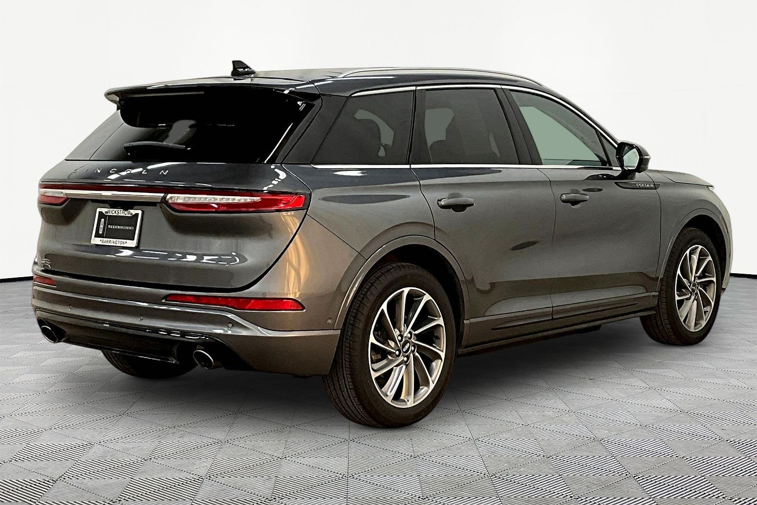 Used 2022 Lincoln Corsair Grand Touring with VIN 5LMTJ5DZ2NUL17139 for sale in Barrington, IL