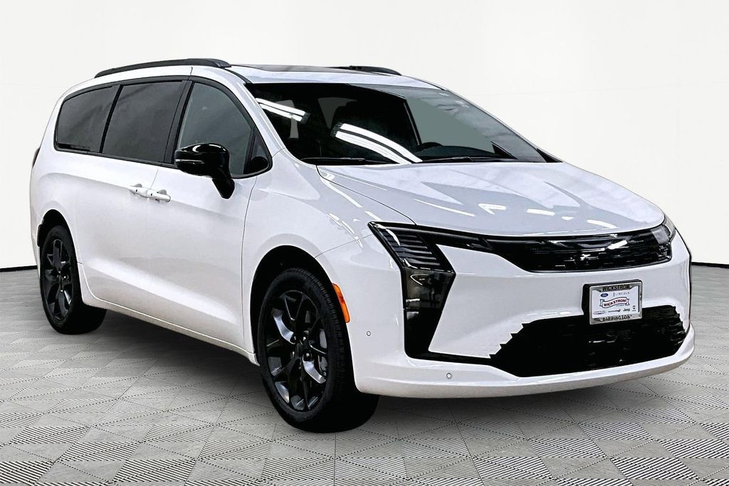 New 2027 Chrysler Pacifica Limited Passenger Van