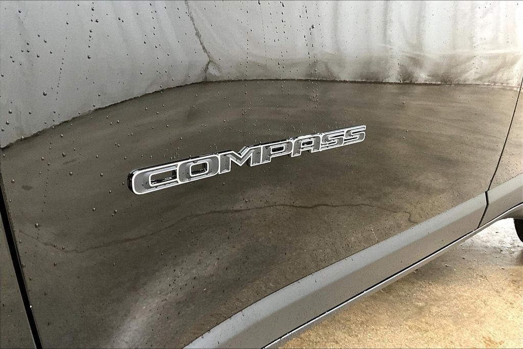 2026 Jeep Compass Limited - Photo 11